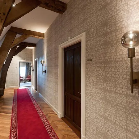 Chateau 3*