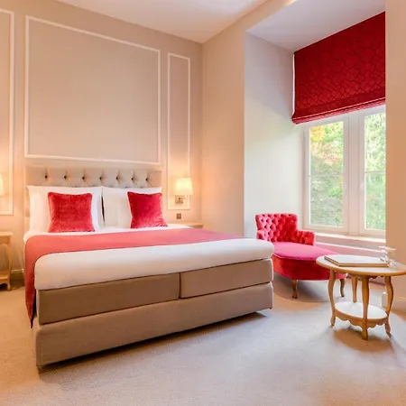 Chateau 3*